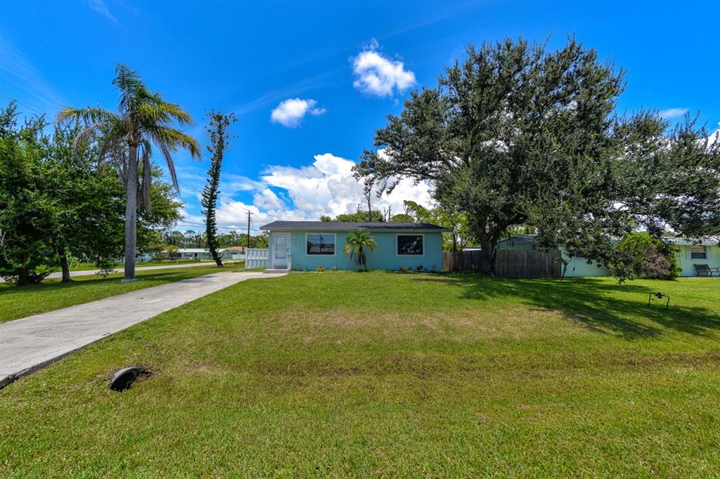 PEYTON PLACE - фото