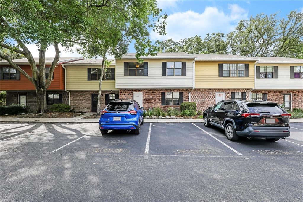 OLD CONCORD VILLAGE - фото