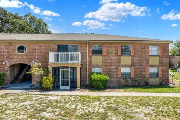 CARRINGTON PARK A CONDO