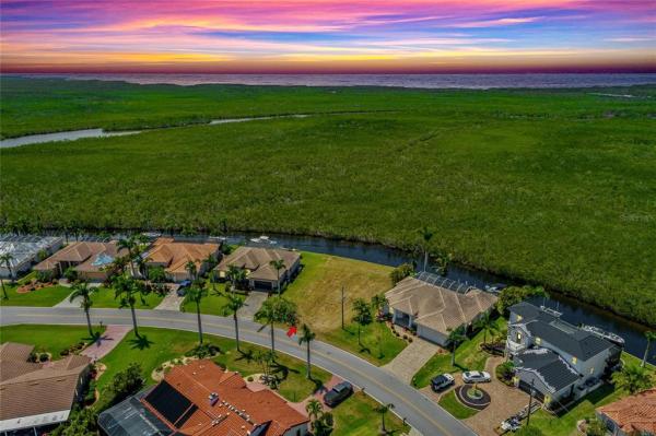 PUNTA GORDA ISLES SEC 15