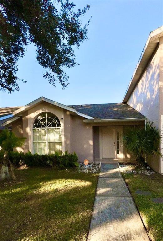 WINDSOR OAKS - фото