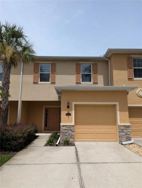 HIDDEN RIVER TWNHMS PH 1