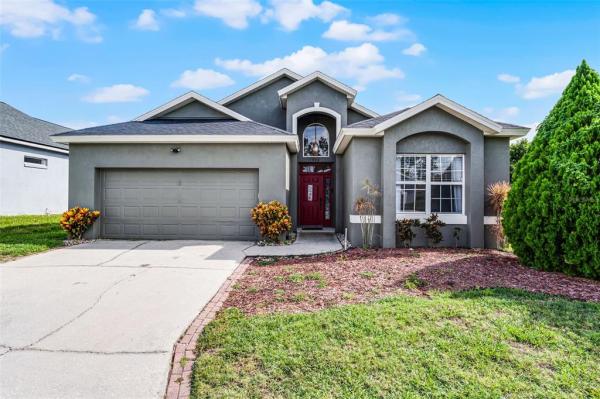 VILLAGE AT TUSCAN RIDGE