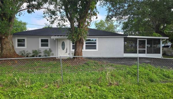 FOUR SEASONS ESTATES