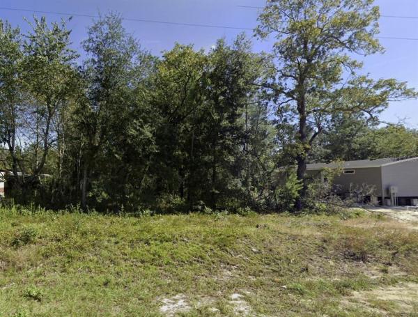 INTERLACHEN LAKES ESTATES