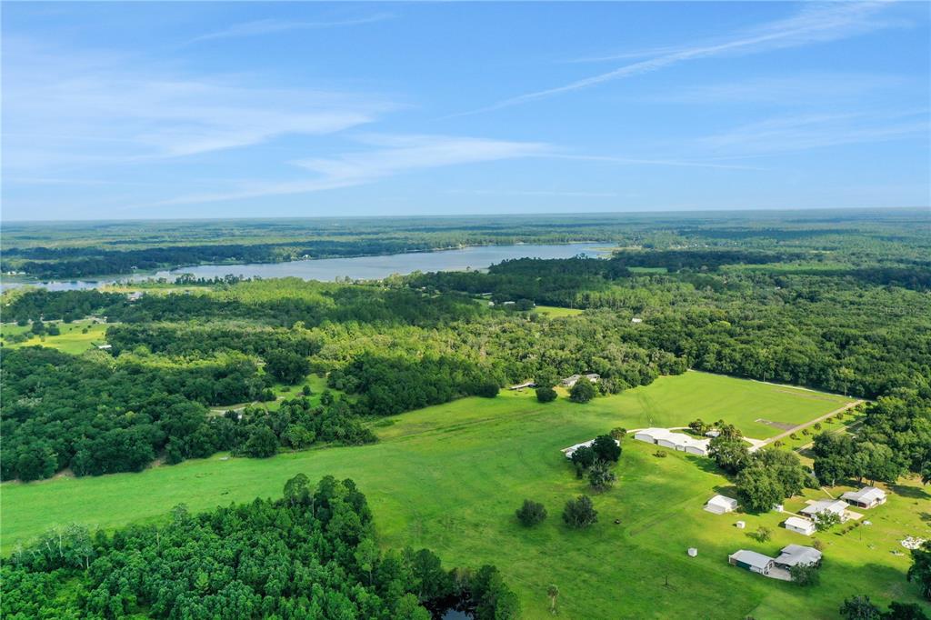 POMONA PARK PRIVATE AIRPORT - фото