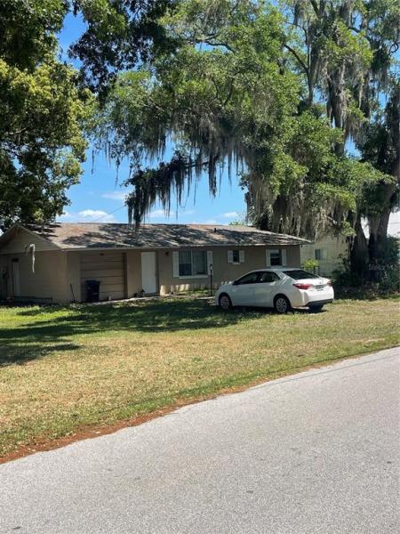 JOHNSON WALLACE E JR