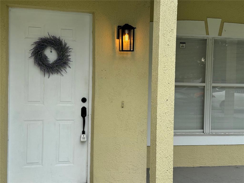 Townhouse - фото