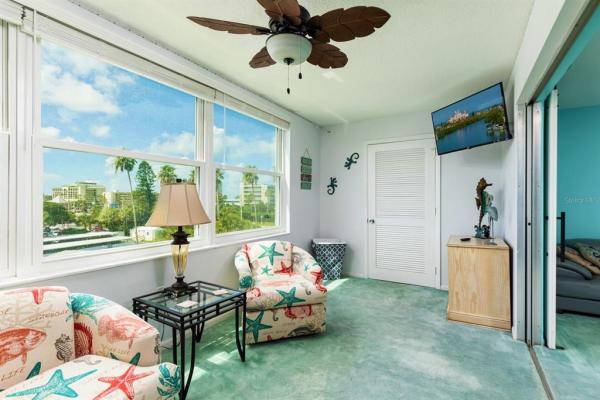 REGENCY WEST APTS CONDO