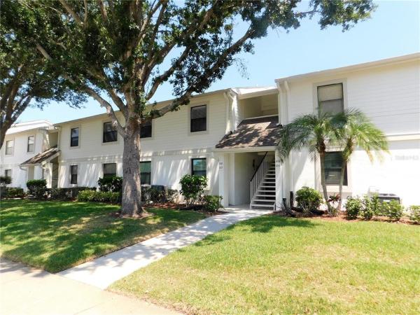 MEADOWS CONDO AT EAST LAKE WOODLANDS