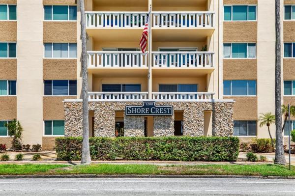 SHORE CREST CONDO