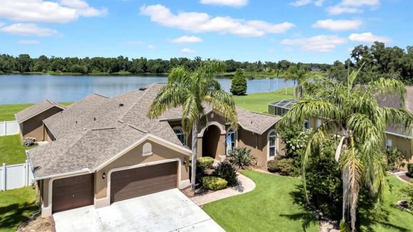 TWIN LAKES PARCELS F & G