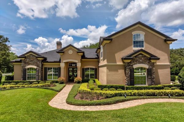 BLUEGRASS ESTATES