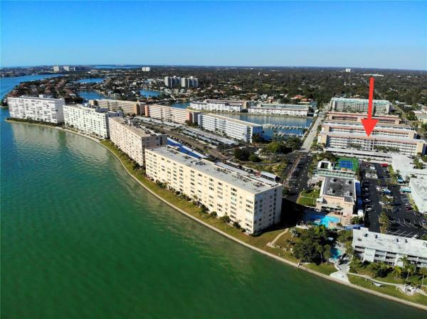 TOWN SHORES OF GULFPORT