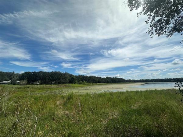 RAINBOW LAKES ESTATES