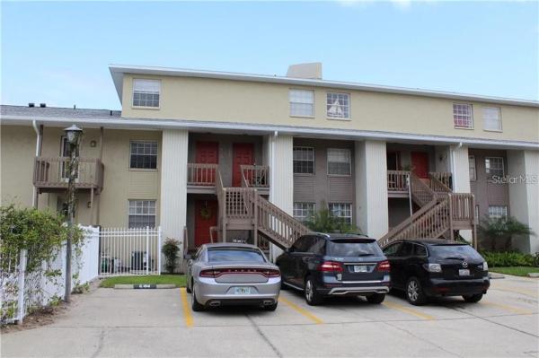 WESTSHORE CLUB II A CONDOMINIU