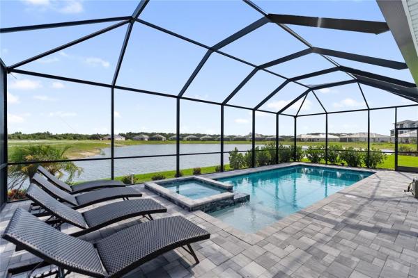 WATERCOLOR PLACE PH II