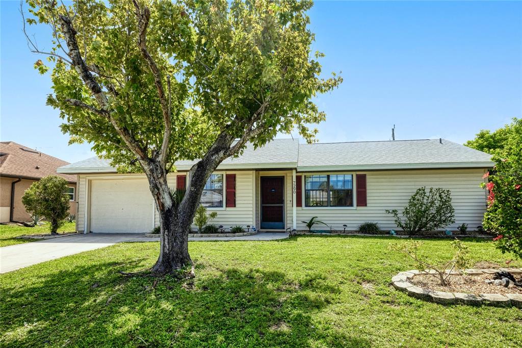 PORT CHARLOTTE SEC 074 - фото