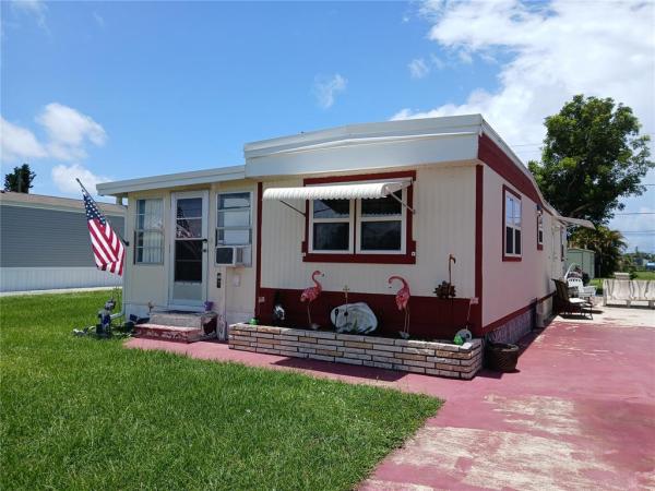 HOL MOB ESTATES 2ND ADD