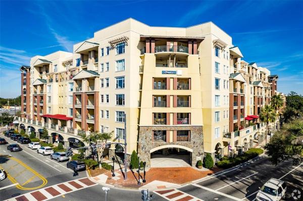 WELLESLEY CONDOMINIUM PHASE 2