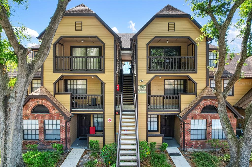 LAKEWOOD PARK A CONDO - фото