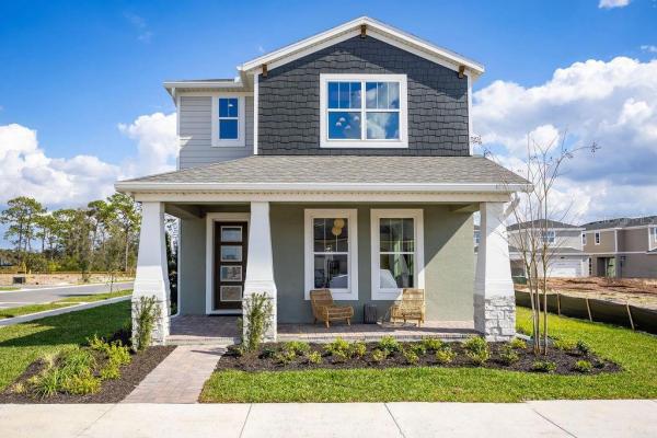 CENTER LAKE ON THE PARK