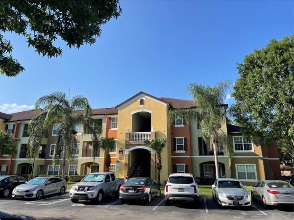 CREST/WATERFORD LAKES