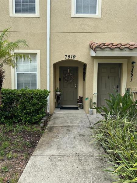 OAKWATER PH 02-6 CONDO