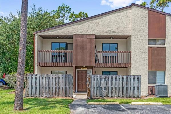 WINDSOR PINES 1 CONDO