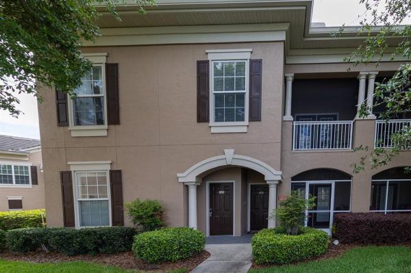 CAPRI/HUNTERS CRK CONDO