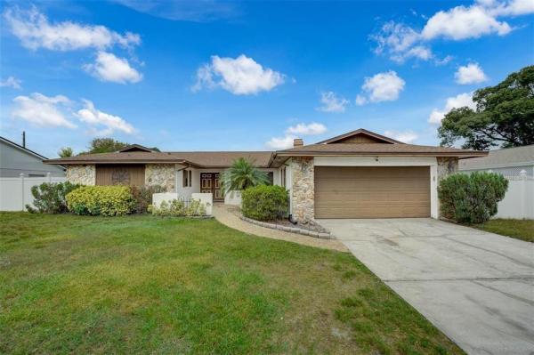 SAND LAKE HILLS SEC 04