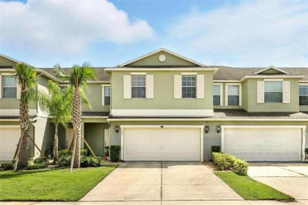 WYNDHAM LAKES ESTATES