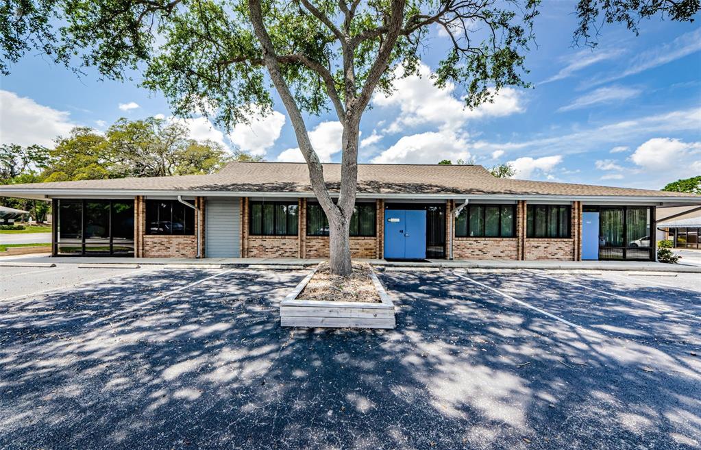 HUNTINGTON OFFICE PARK - фото