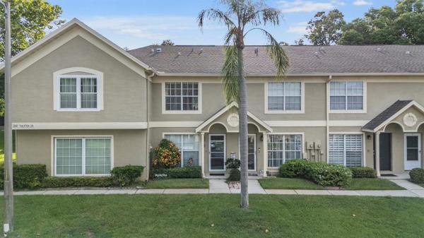 TOWNHOMES OF COUNTRYSIDE