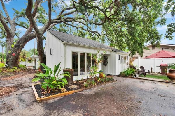 SETCHELLS PINELLAS POINT SUB