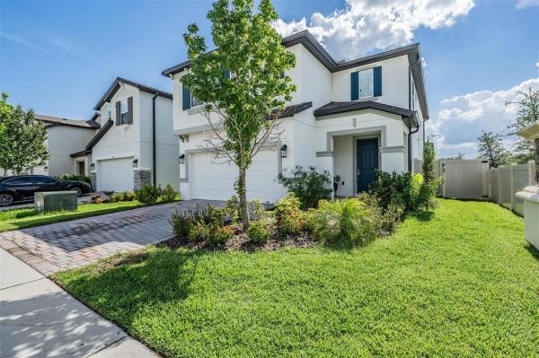 WHISPERING OAKS PRESERVE PH 1