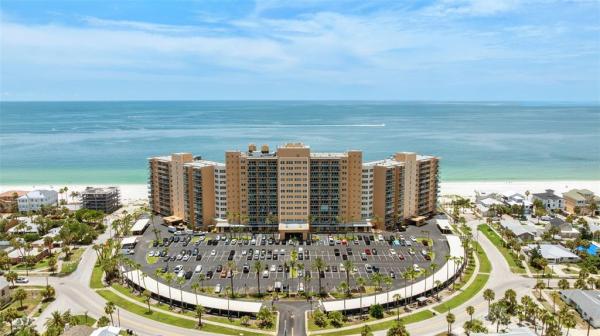 REGATTA BEACH CLUB CONDO