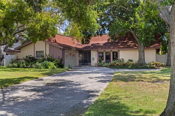 PINELLAS POINT ADD SEC B MOUND SEC