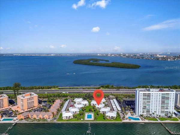 HIDDEN BAY VILLAS CONDO