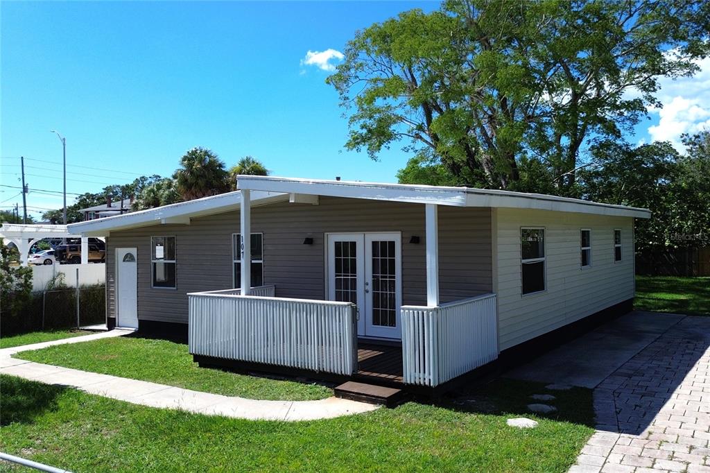 RIVERVIEW - фото