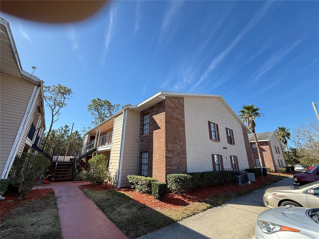 GLENDALE VILLAS A CONDO - фото