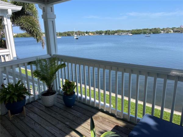 WATERSIDE AT COQUINA KEY NORTH