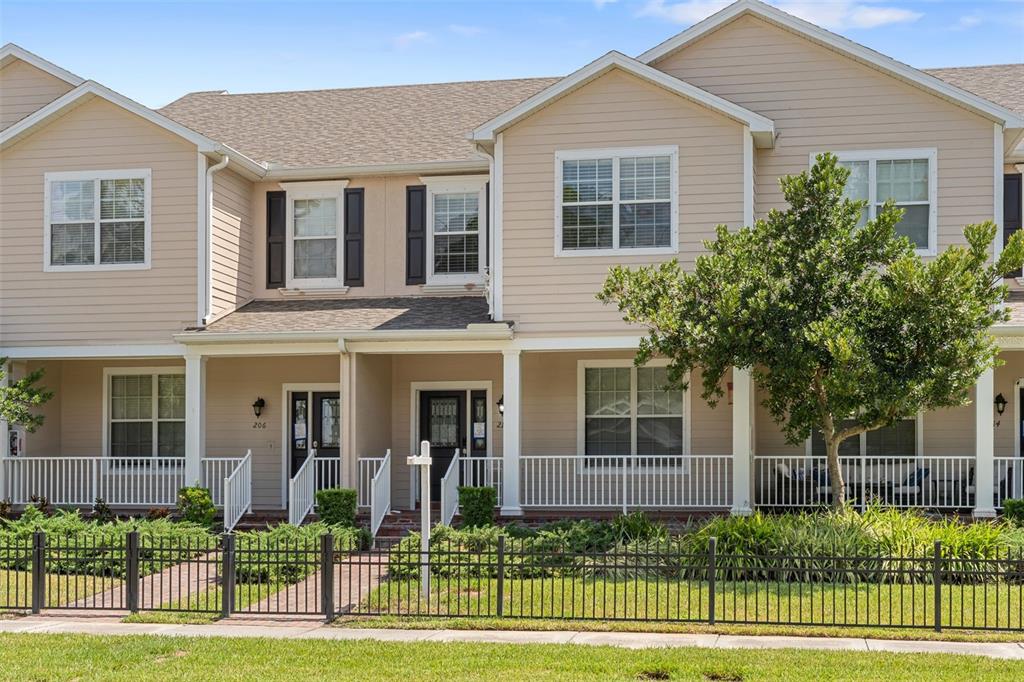 SUN KETCH TWNHMS AT NORTHEAST - фото