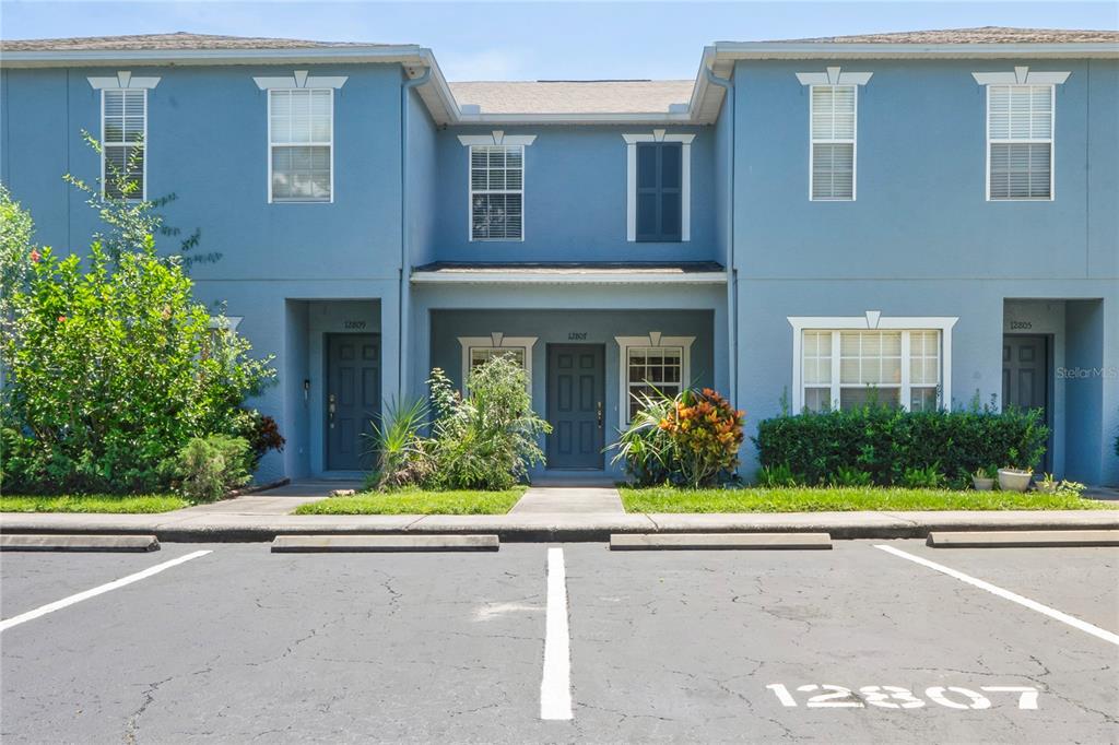 KINGS LAKE TWNHMS - фото