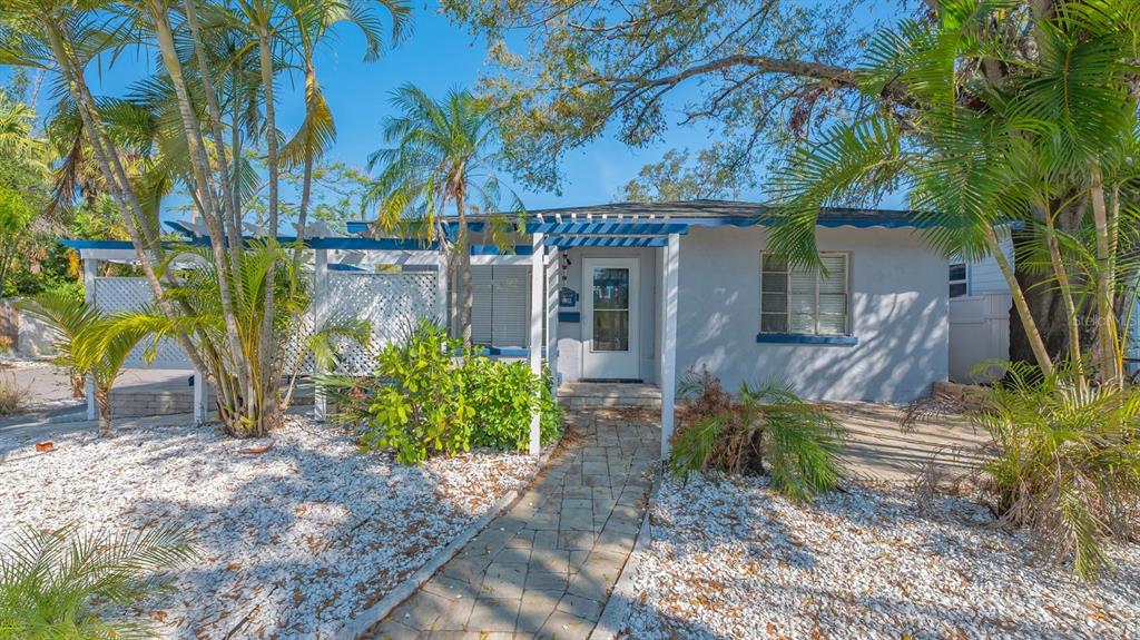 LAUREL PARK - фото