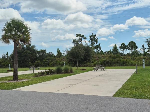 RESORT AT CANOPY OAKS