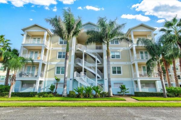 PALMA SOLA BAY CLUB PH 18B