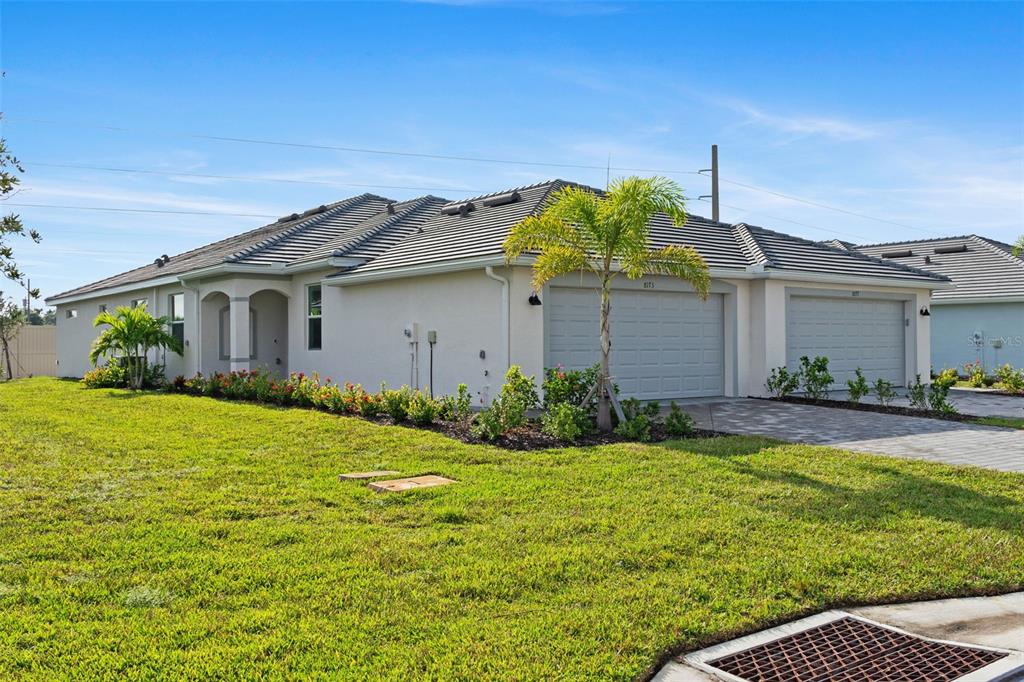 PALM LAKE AT COCO BAY - фото