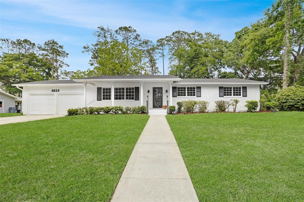 SUBURBAN HEIGHTS - фото