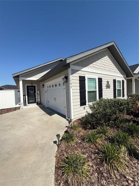 COUNTRYWAY TOWN SQUARE